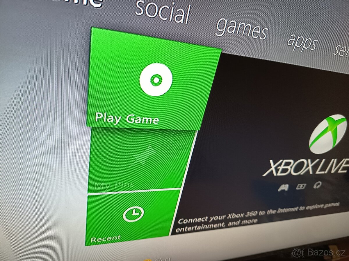 Xbox 360 Slim + 4 Hry - 3