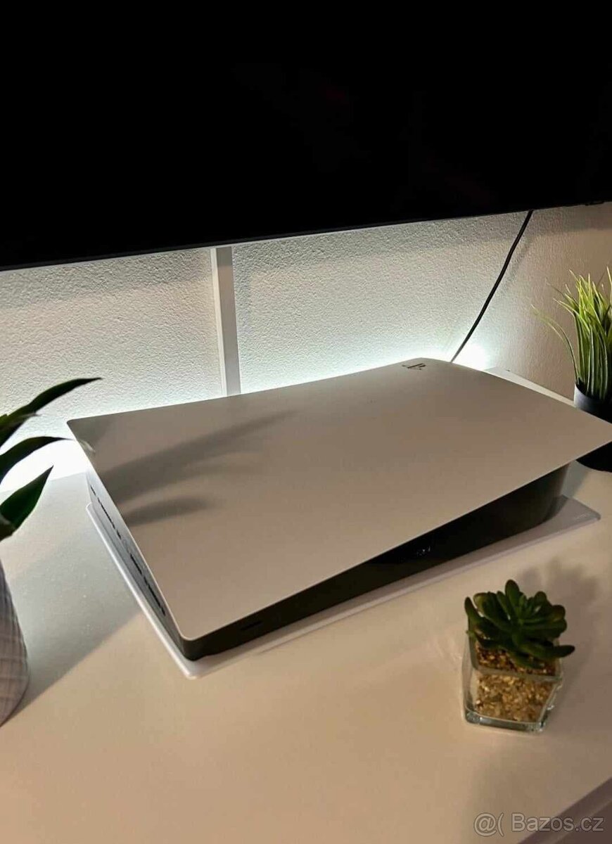 PlayStation 5 bez mechaniky - 3