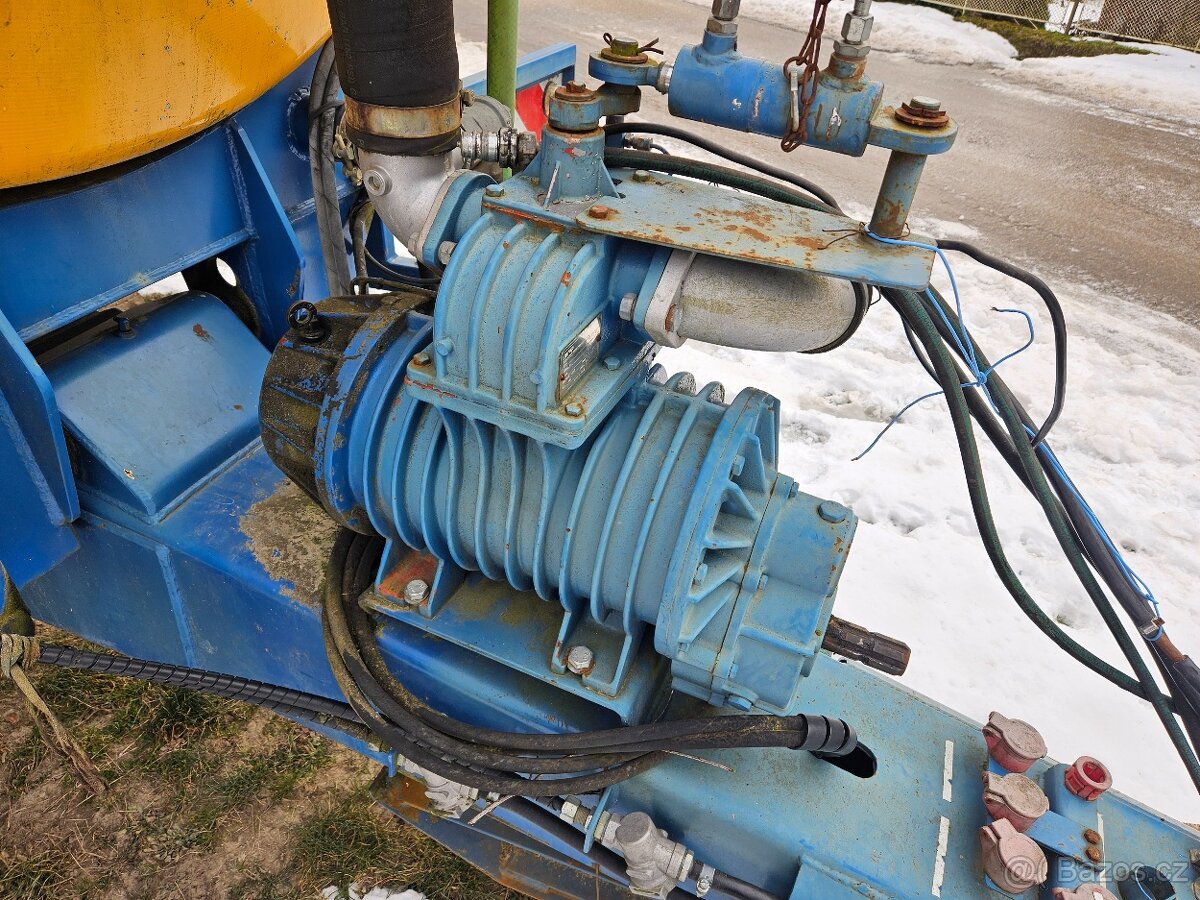 fekální cisterna AGROSTAR 11m3 - 3