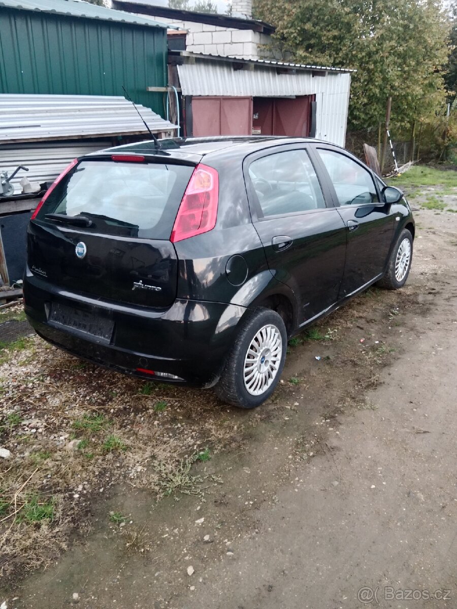 Fiat Grande Punto - 3