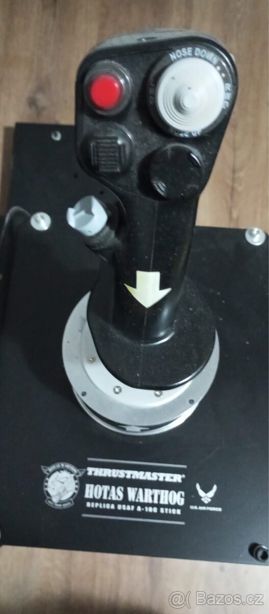 Thrustmaster HOTAS Warthog + Wheel Stand Pro (A-10C Replica) - 3