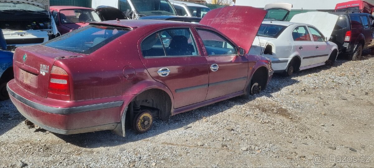 Skoda Octavia mk 1 náhradní dily - 3