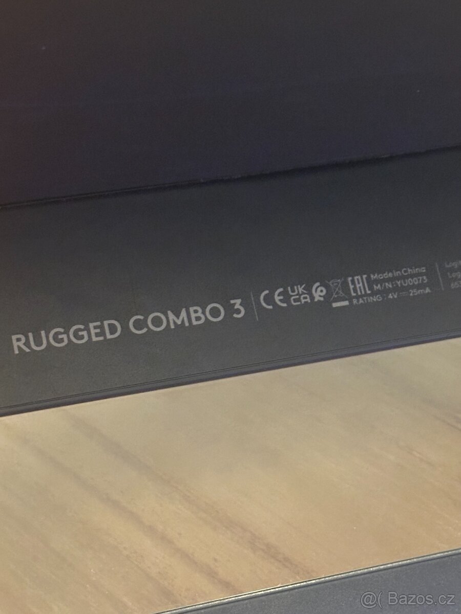Logitech Rugged Combo 3 iPad Keyboard Case pro iPad 7, 8, 9 - 3