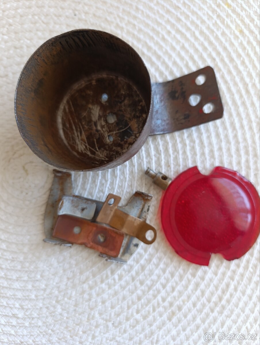 Koncová světla. - 3