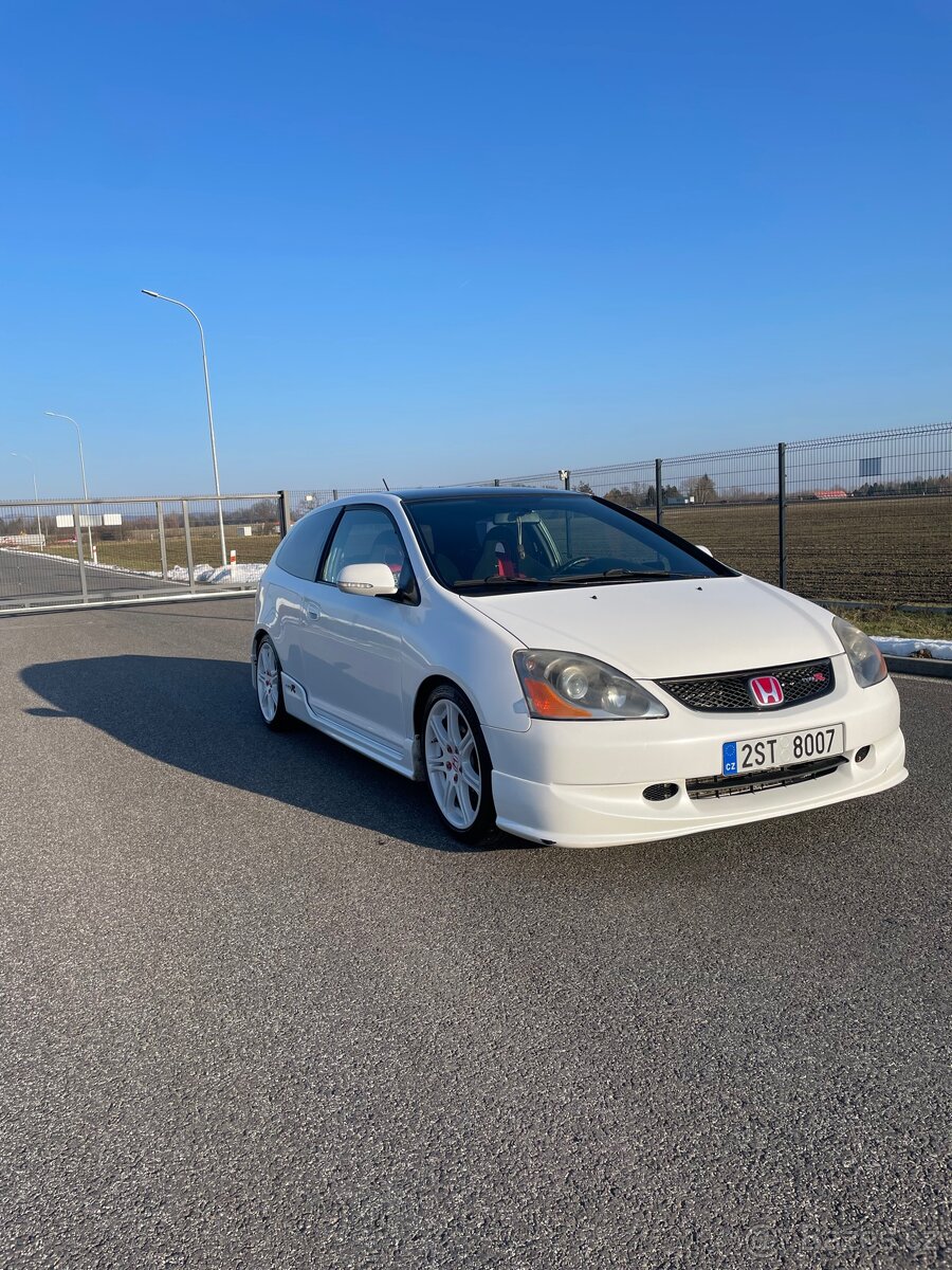 HONDA CIVIC Type R EP3 - 3