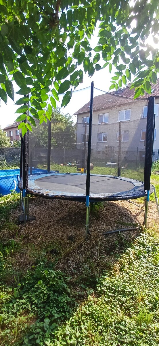 Trampolína - 3