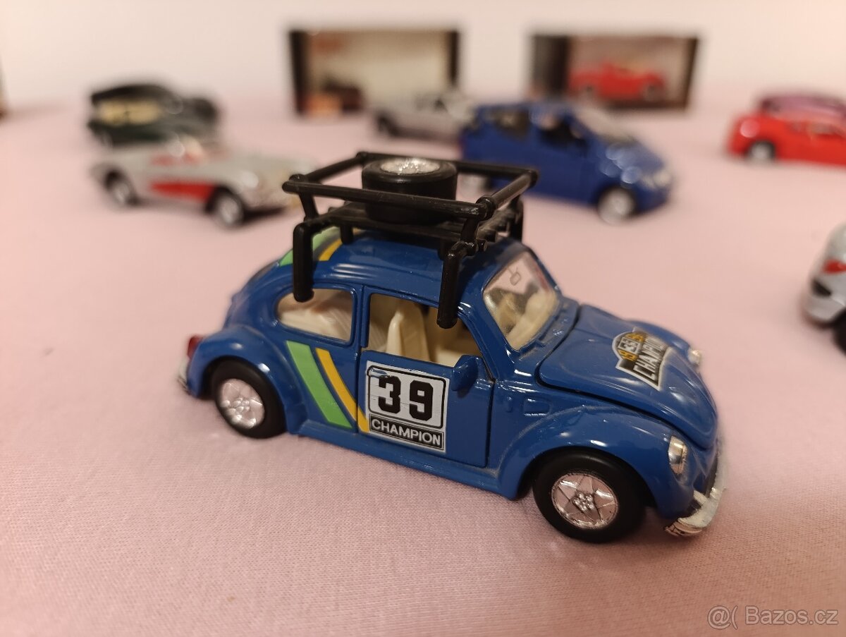 Sbírka modelů autíček Maisto - 3