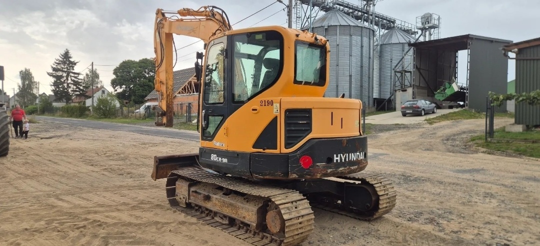 Pasovy Bagr.Minibagr Hyundai Robex 8t - 3