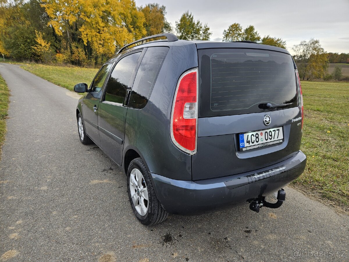 Škoda Roomster 1.2 HTP 51kw, najeto 109 000km - 3