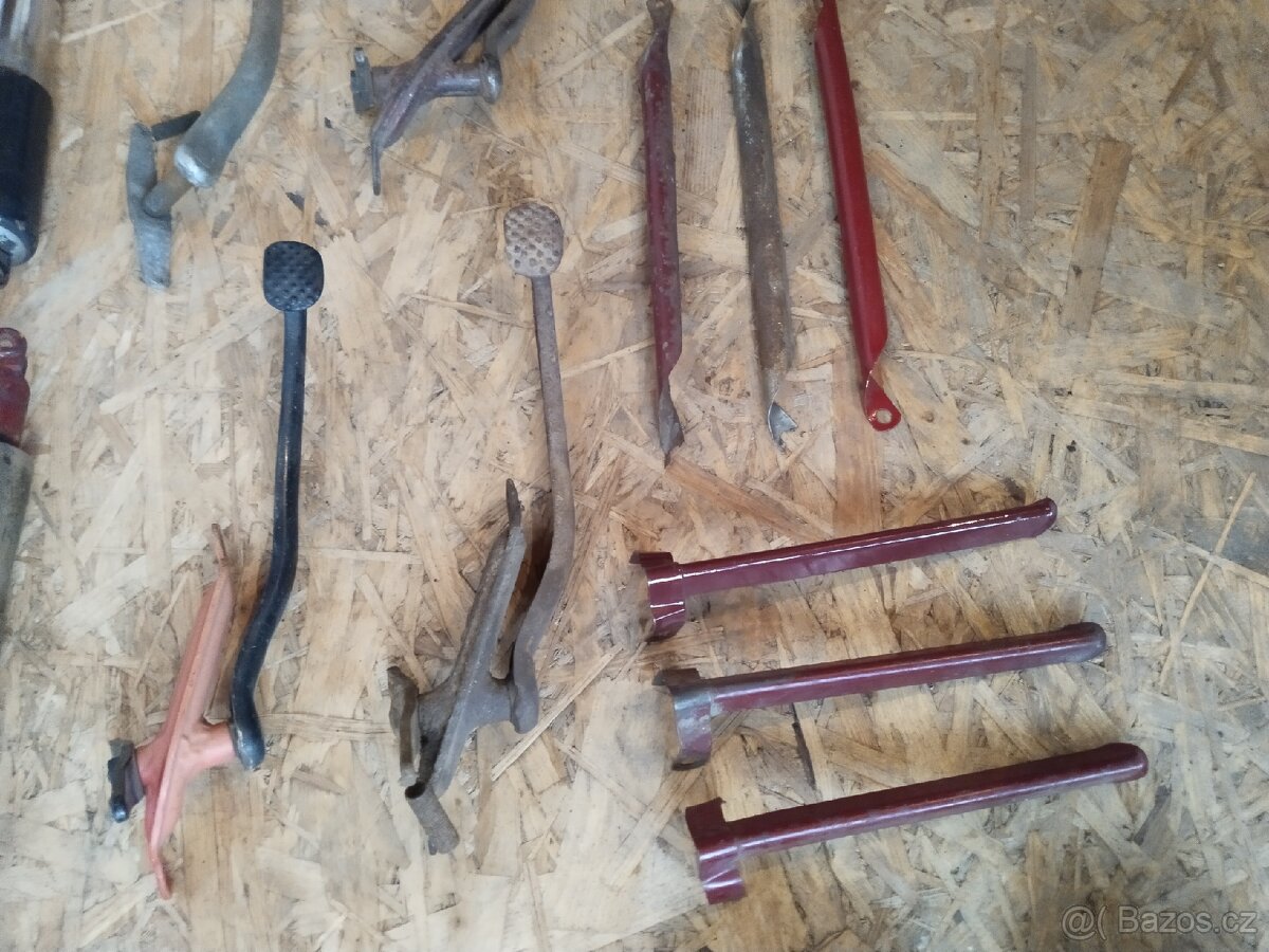 Jawa kývačka, panelka, ČZ - 3