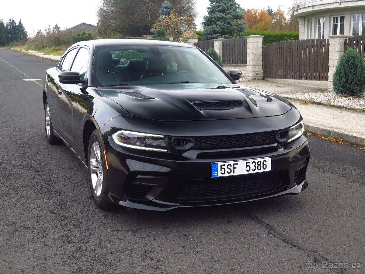 Dodge Charger 3.6 V6 - DPH - SRT vzhled - 3