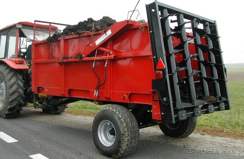 Rozmetadlo hnoje - chlévské mrvy - jednoosé 5 tun - 3
