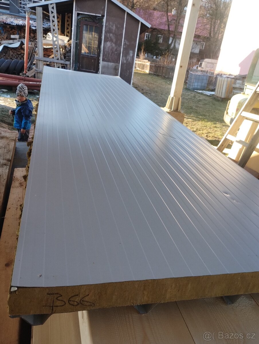 Sendwicove panely - 3