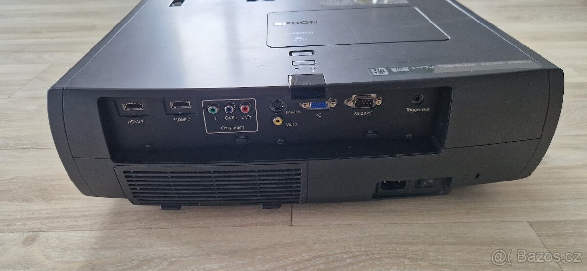 Epson EH-TW5500 3LCD, Lens shift + nová lampa - 3