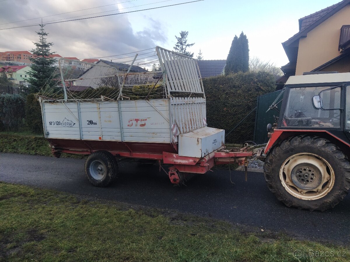Sběrací vůz Horal a senomet - 3