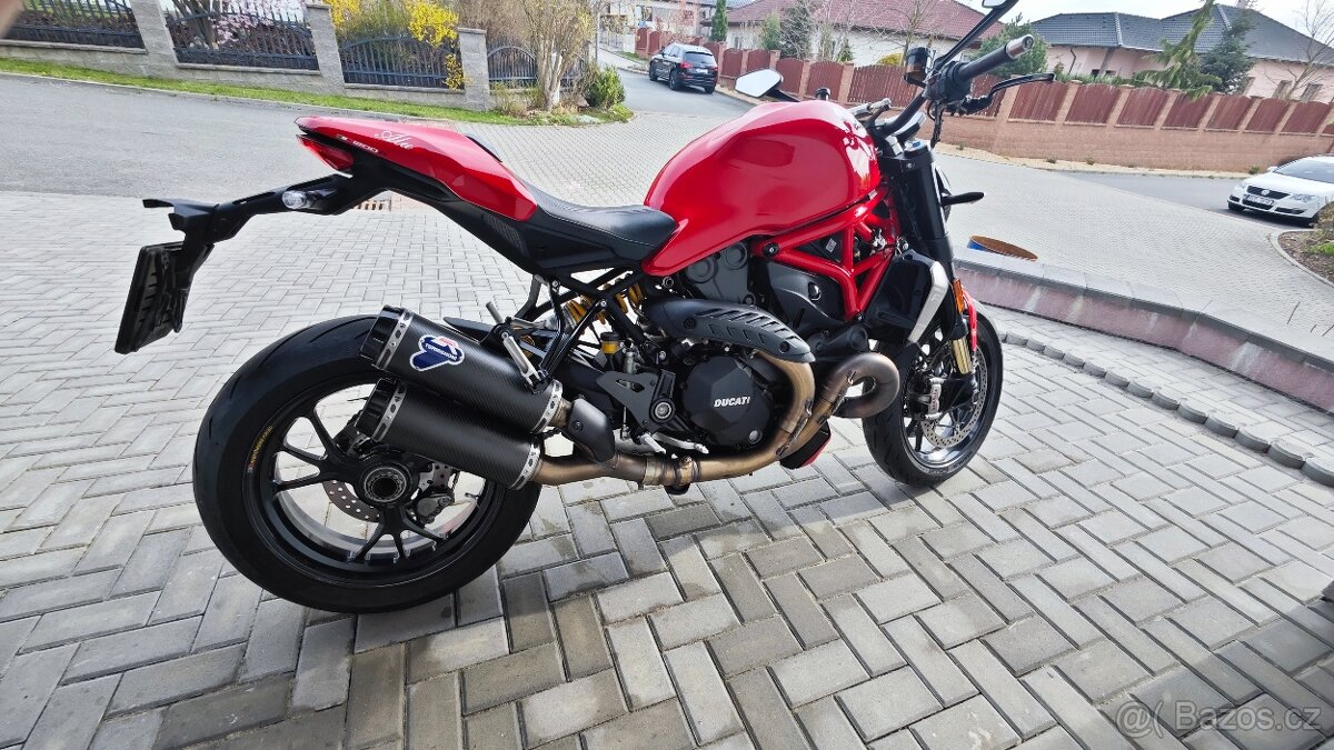 Ducati Monster 1200r - 3