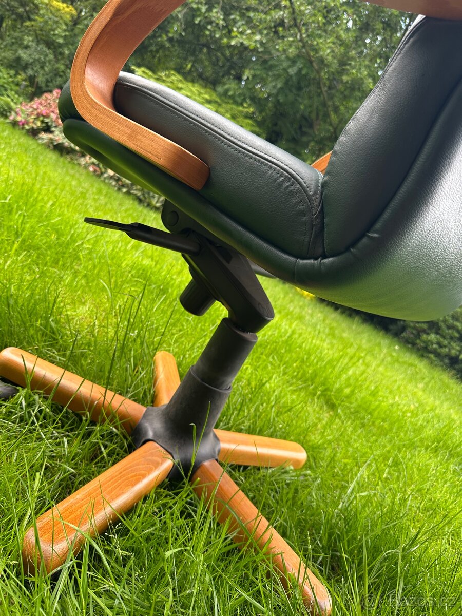 Kožená křesla na kolečkách - 3