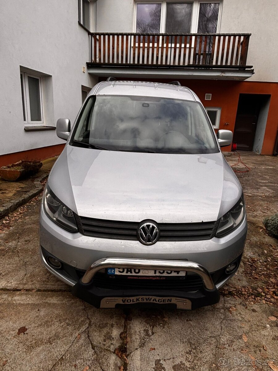 Volkswagen Caddy Maxi 2.0 TDI - 2013 - DSG - 3