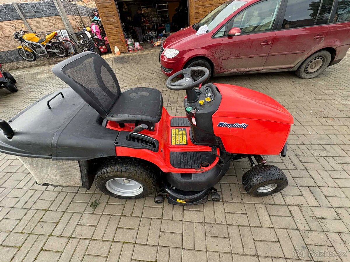 Zahradní trakturek SIMPICITY 27HP - 3