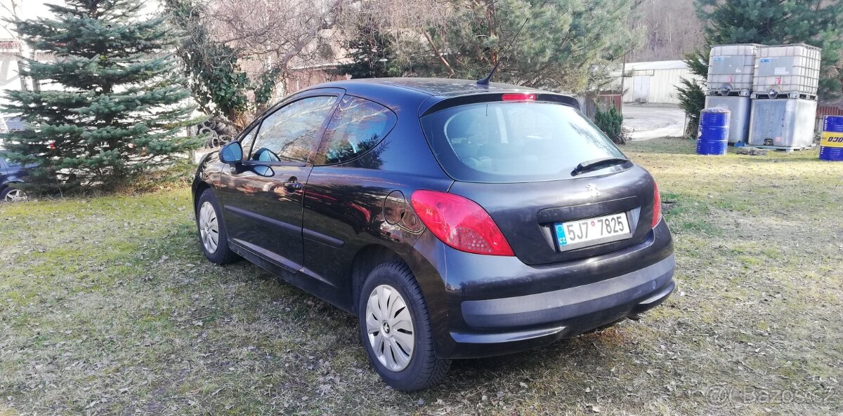 Peugeot 207 1.4 16V - 3