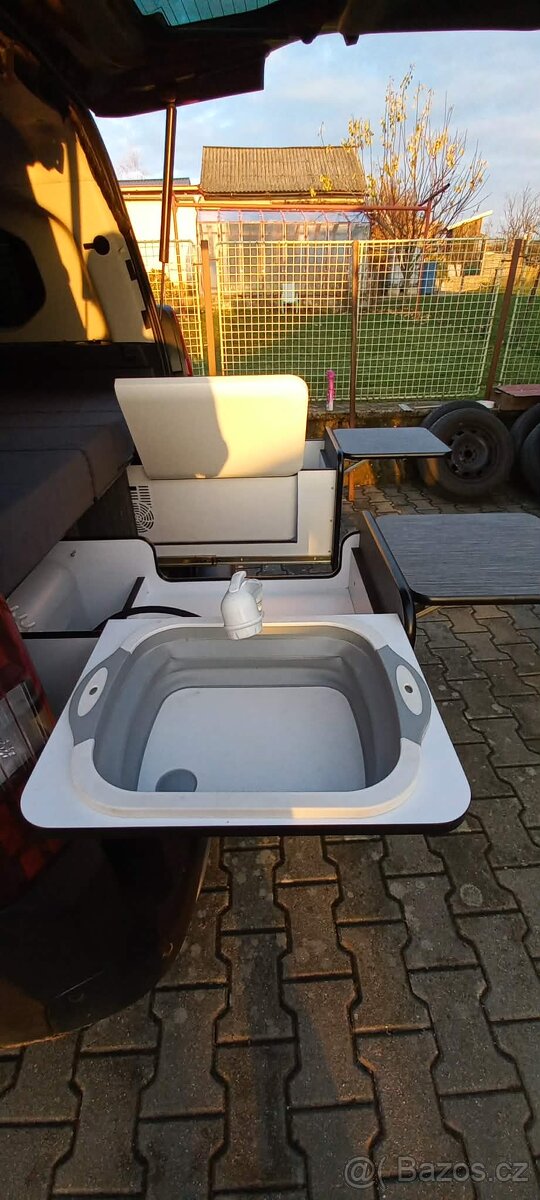 Vestavba do auta - 3