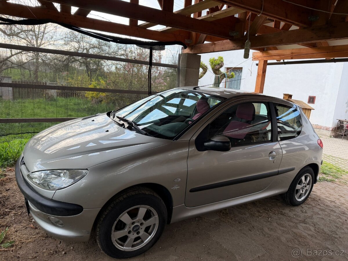 Peugeot 206 1.4i - 3