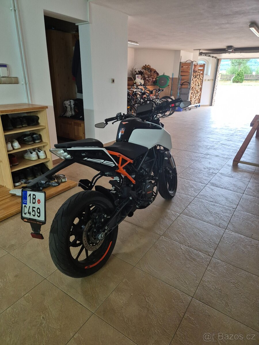 Ktm duke 125 - 3