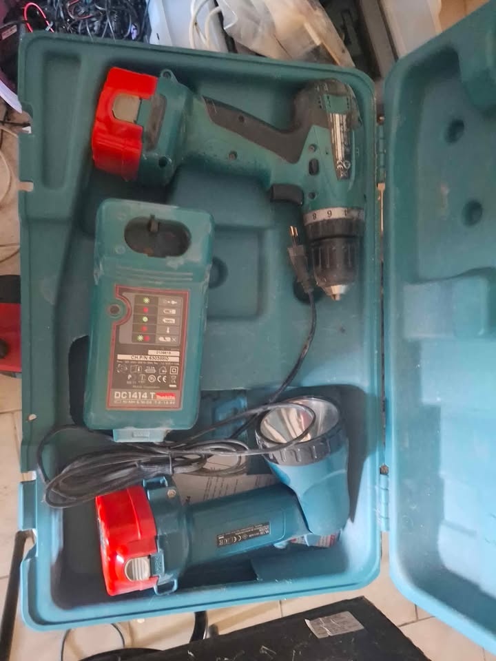 Makita - 3