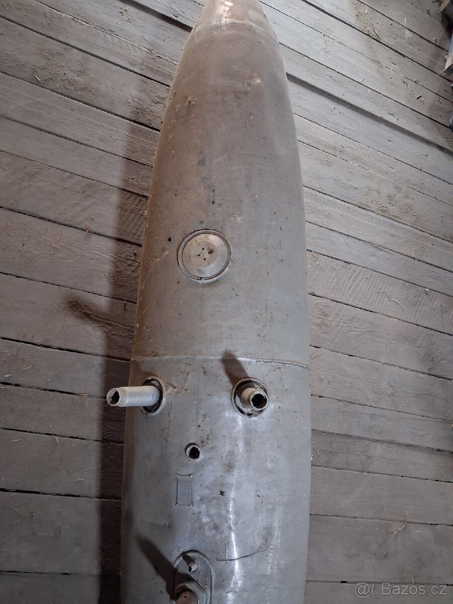 Vojenská přídavná nadrž - 3