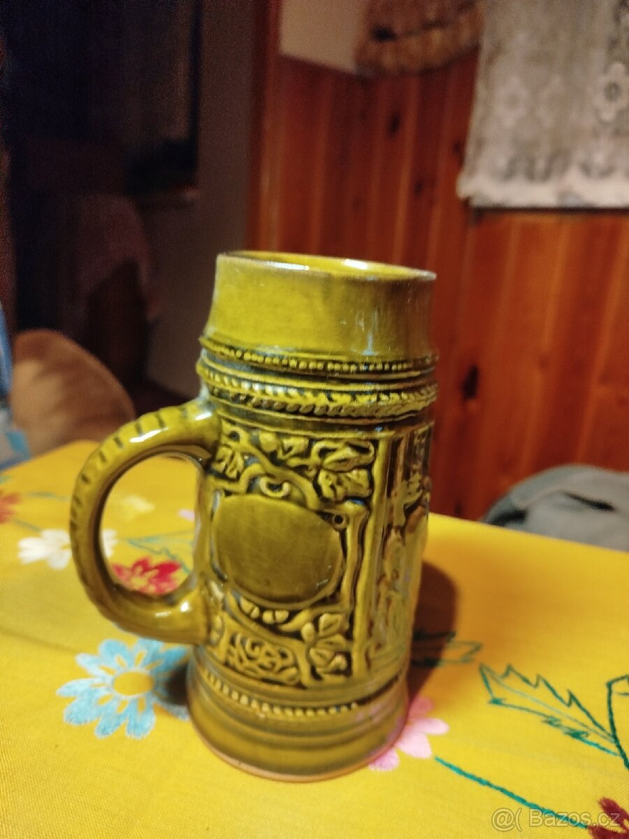 Keramický korbel - 3