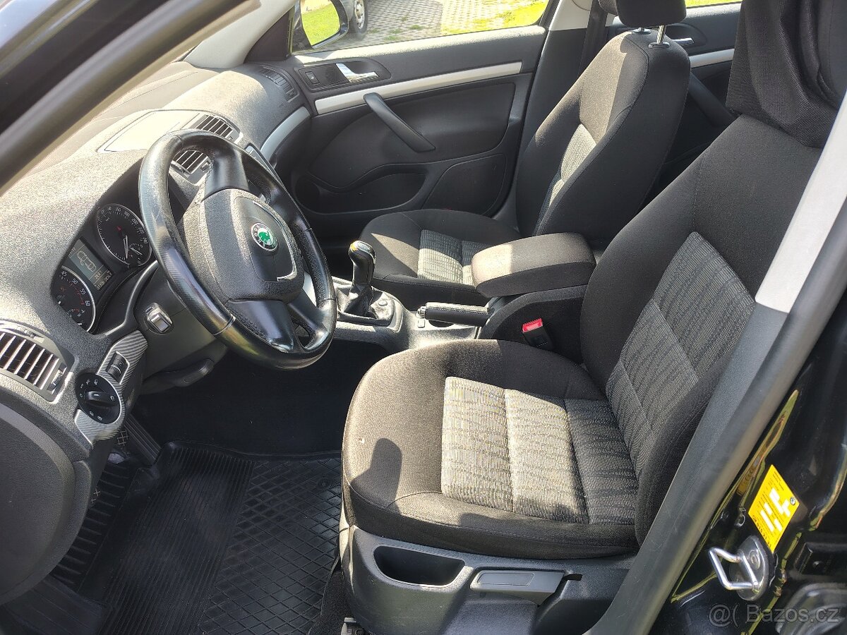 Škoda Octavia combi 2.0tdi 103kw - 3