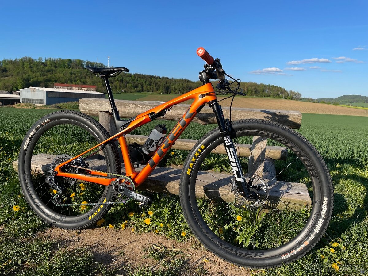 TREK Supercaliber 9.7 - 3