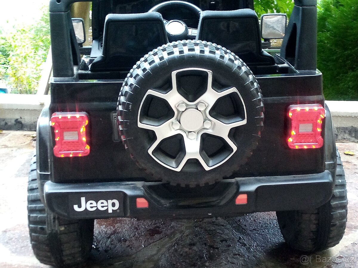 DĚTSKÝ EL. JEEP - 3