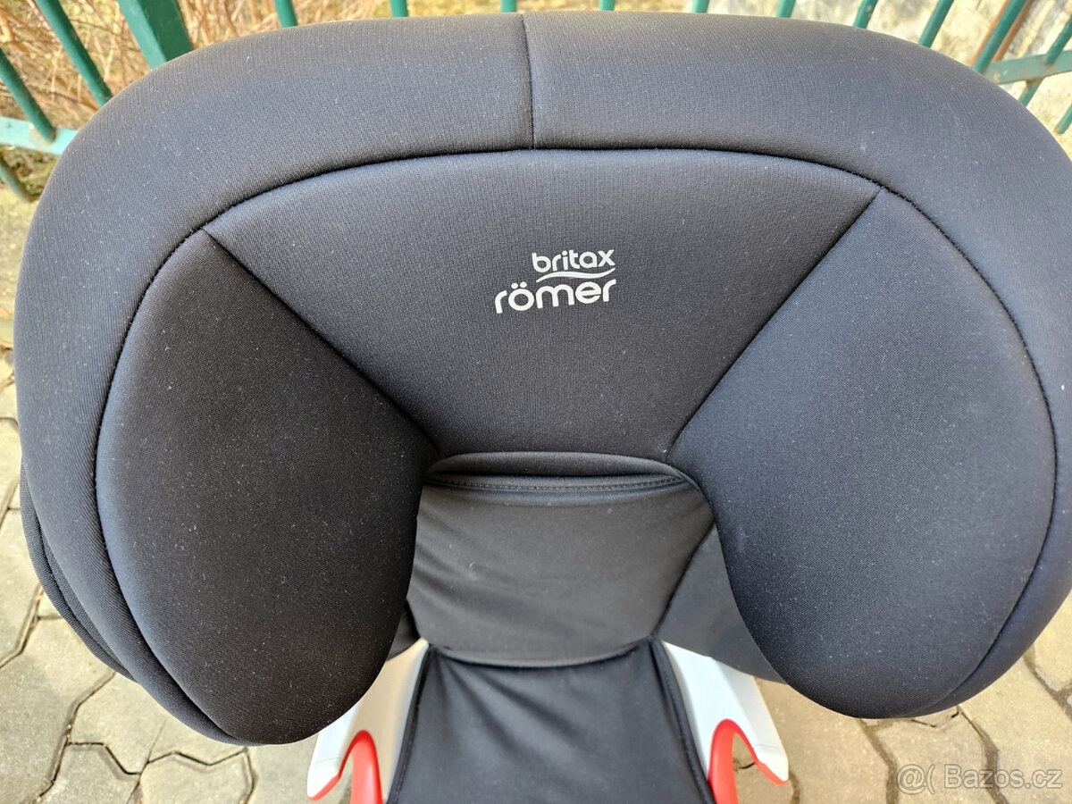Autosedačka Britax Römer KIDFIX, černá, 15-36kg - 3
