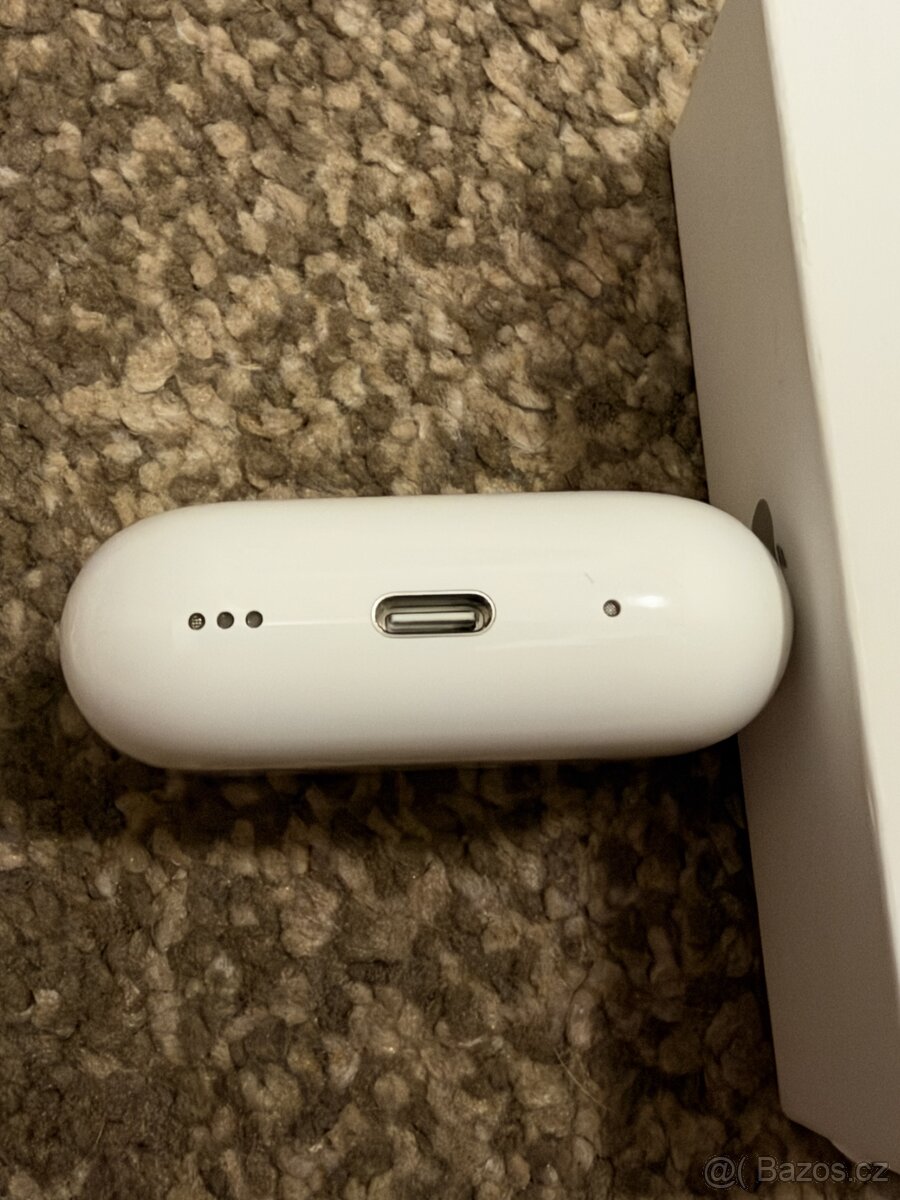 Prodám Apple AirPods Pro 2 (USB-C) - 3