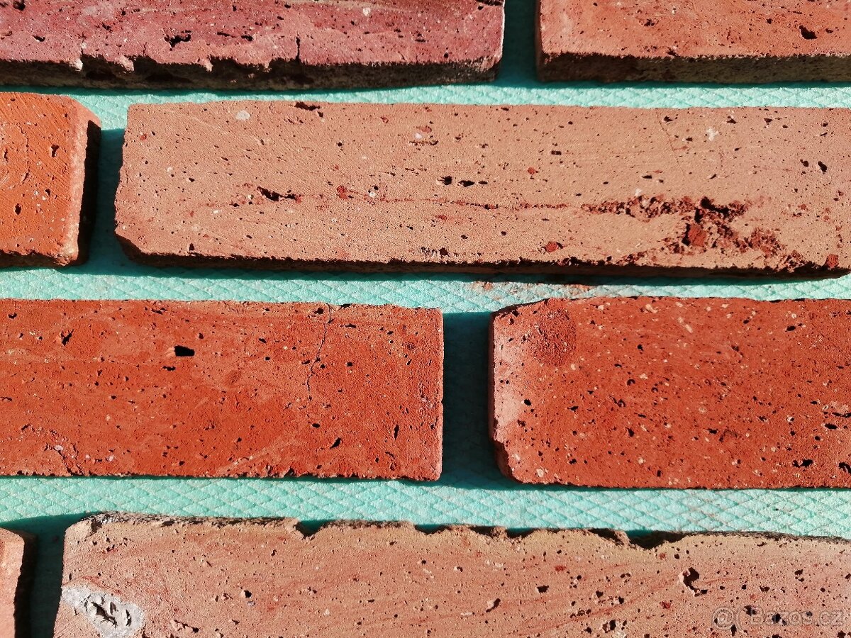 Rubové cihlové obkladové pásky typ D1 - 3