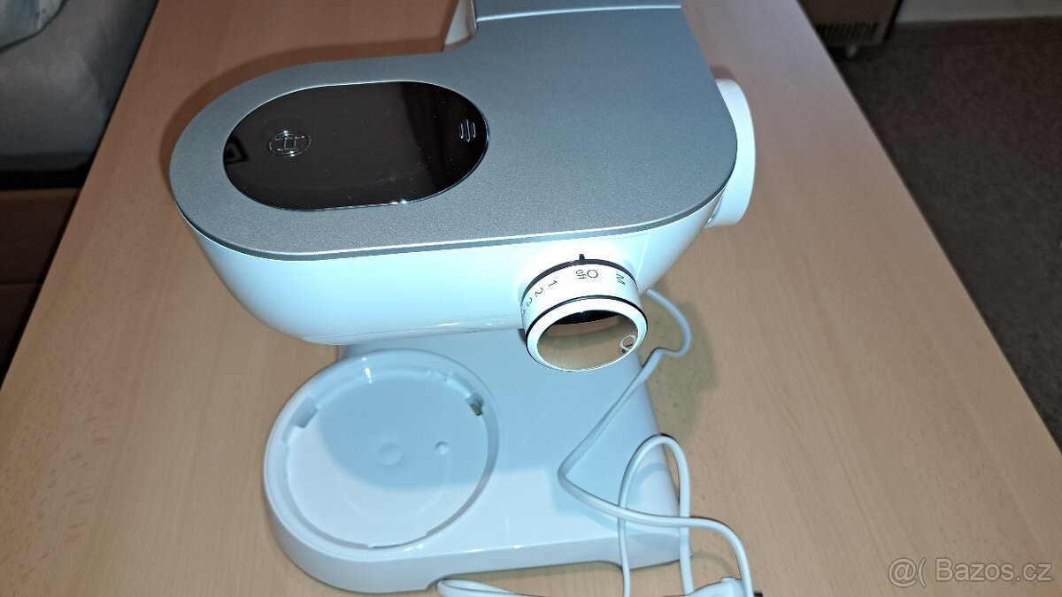 Kuchyňský robot Bosch MUM 5 54230 - 3