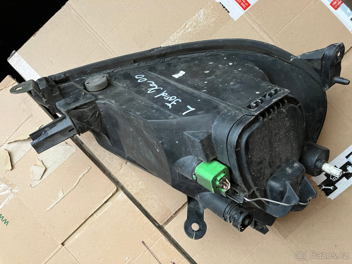 Přední světlo Ford Ka - 3