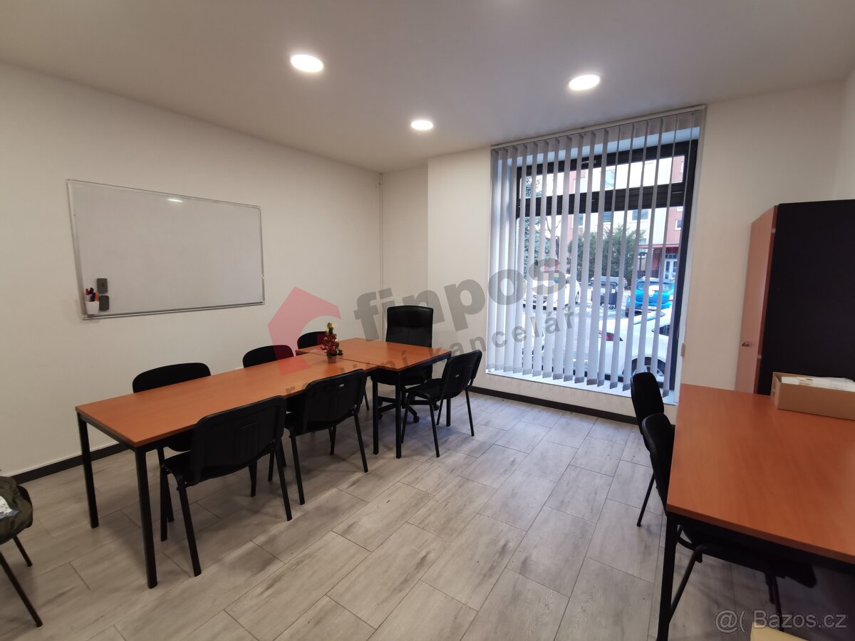 Pronájem kanceláře 20,5m2 v Hostivaři - 3
