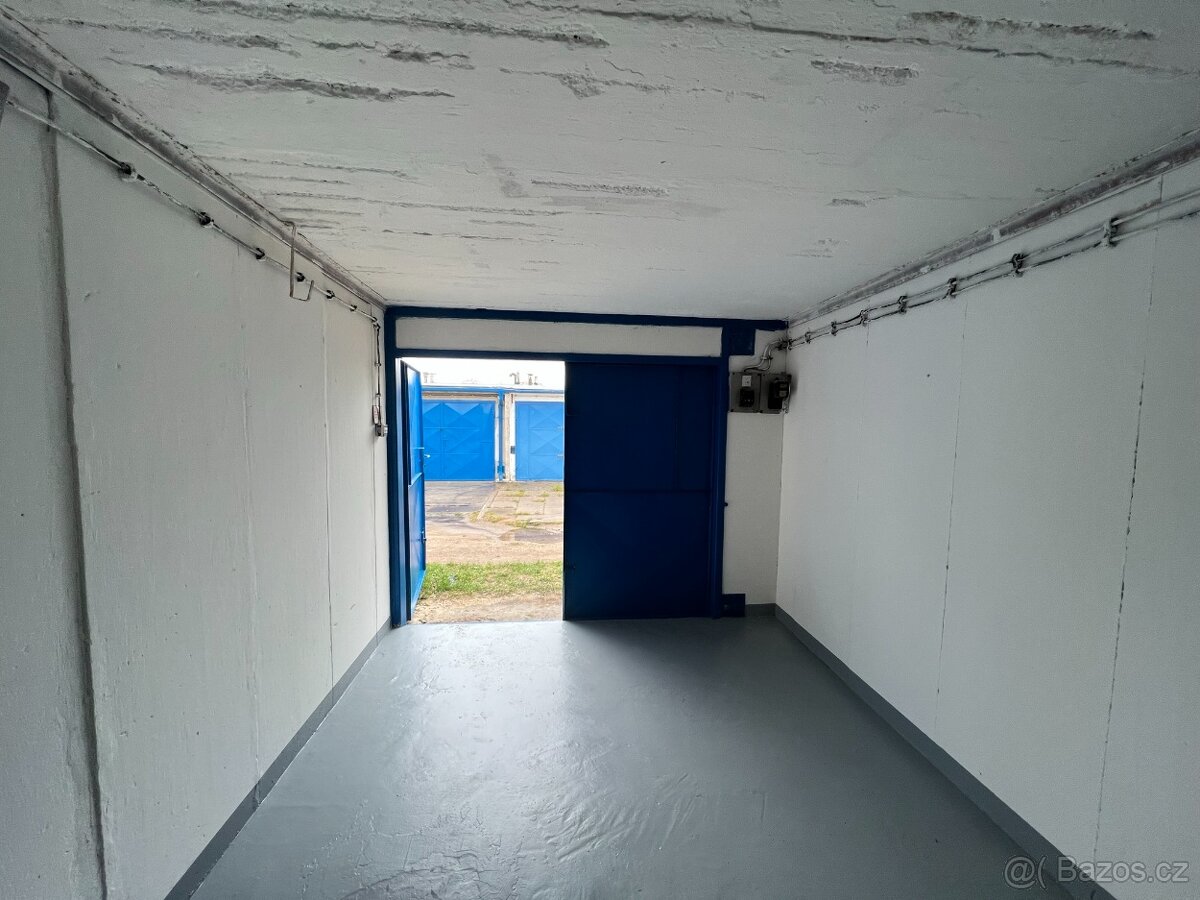 PRONÁJEM GARÁŽE - Hodonín, hotel Krystal - 3