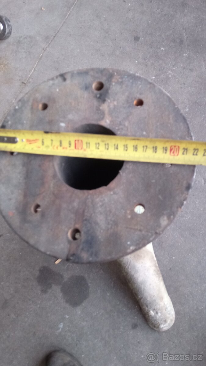 Litinový stojan - 3