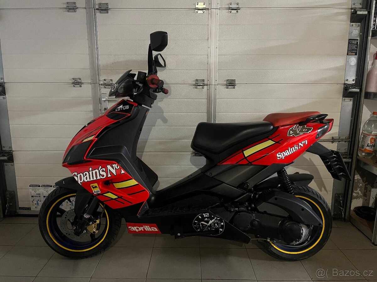 Skůtr Aprilia sr 50 2007 - 3