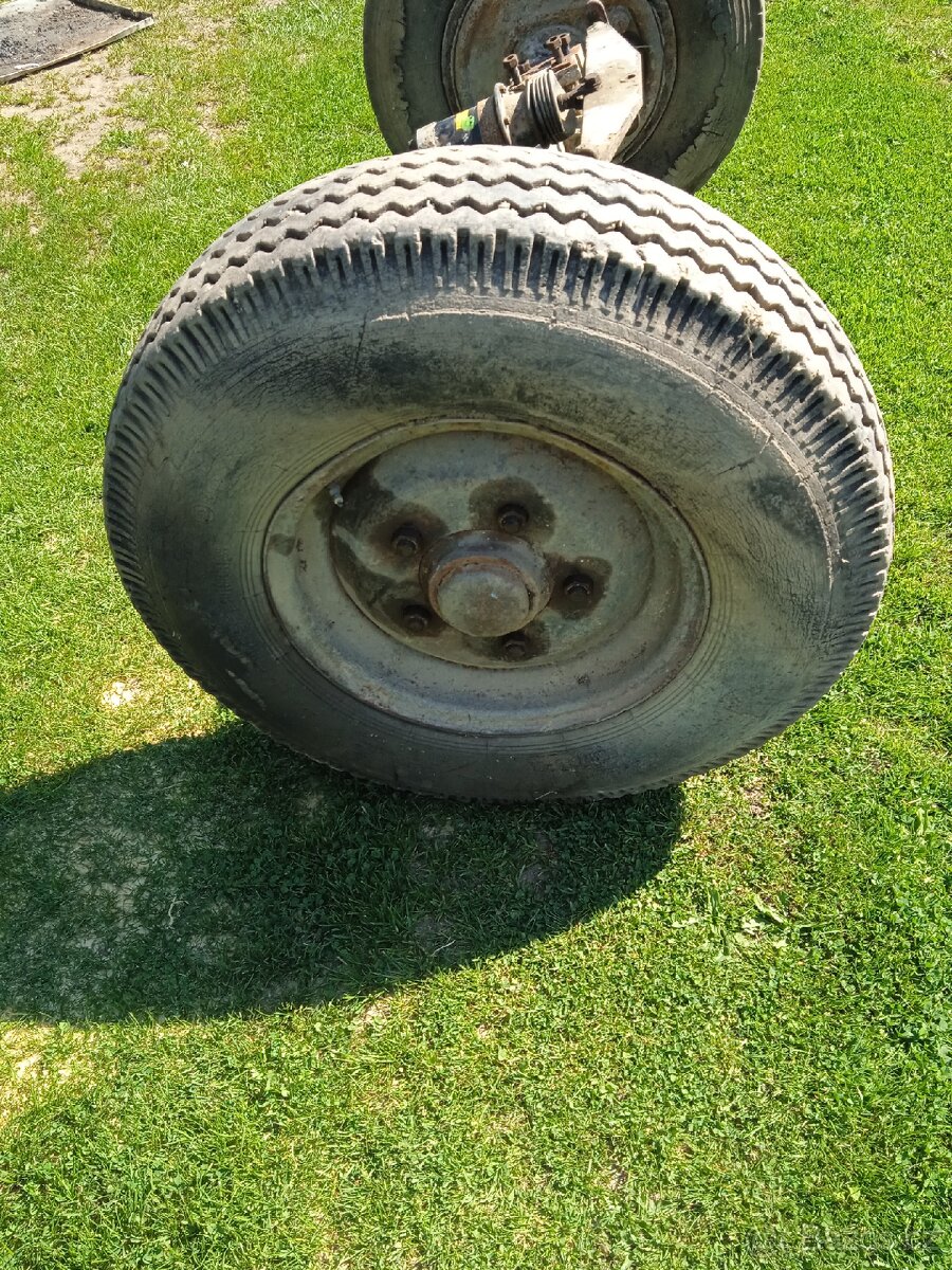 Brzděná náprava na přívěs - 3