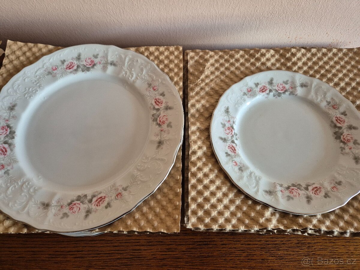 Talířová sada motiv růžičky Bernadotte - 3