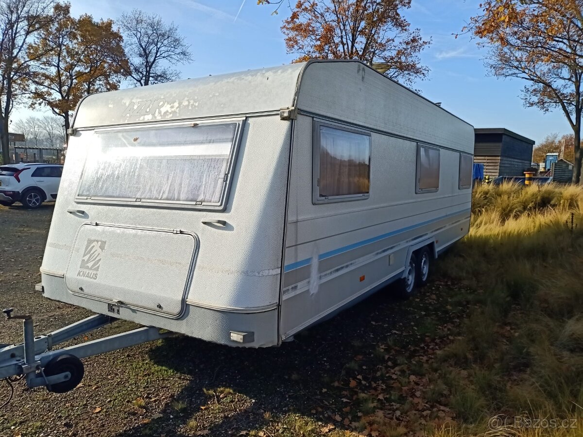 Knaus Sudwind 650, předstan, WC, STK - 3