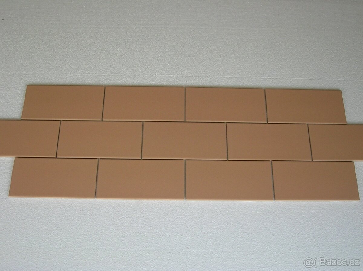 Prodám keramickou dlažbu RAKO - 3