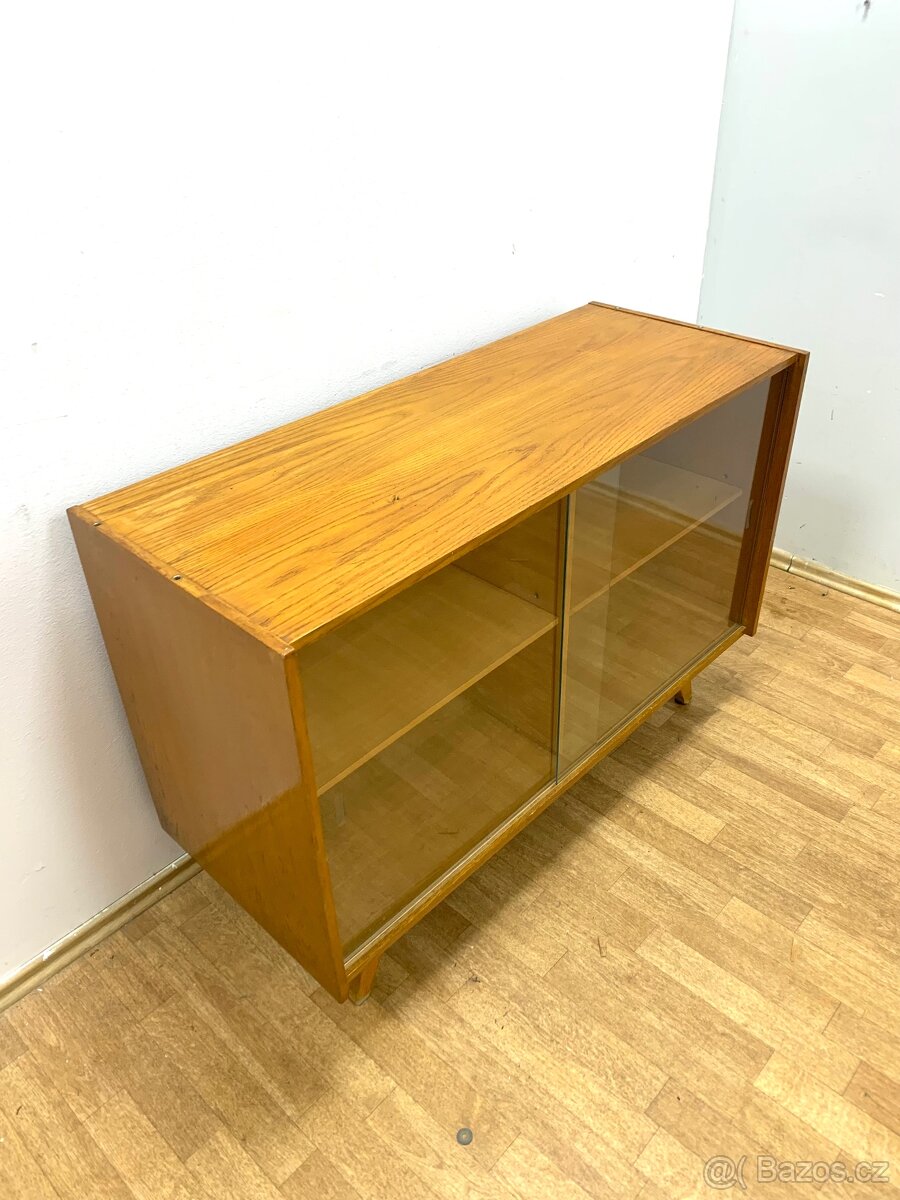 Retro komoda Jiří Jiroutek 60. léta - 3