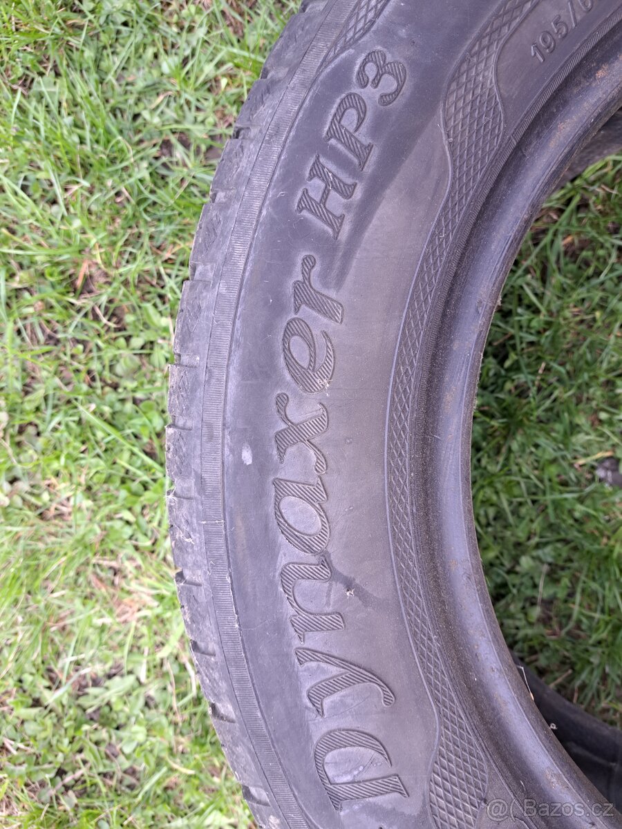 Prodám pneu Kleber 195/65 R15 - 3