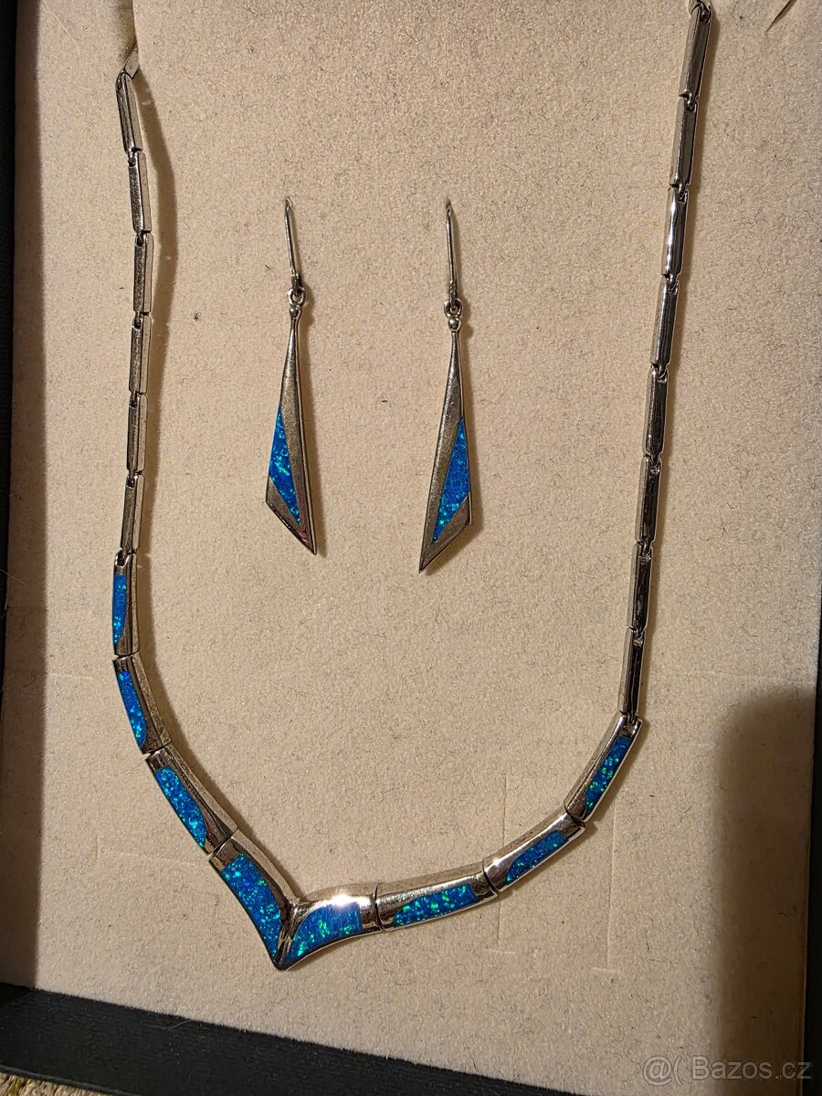 Stribrna souprava s opalem - 3