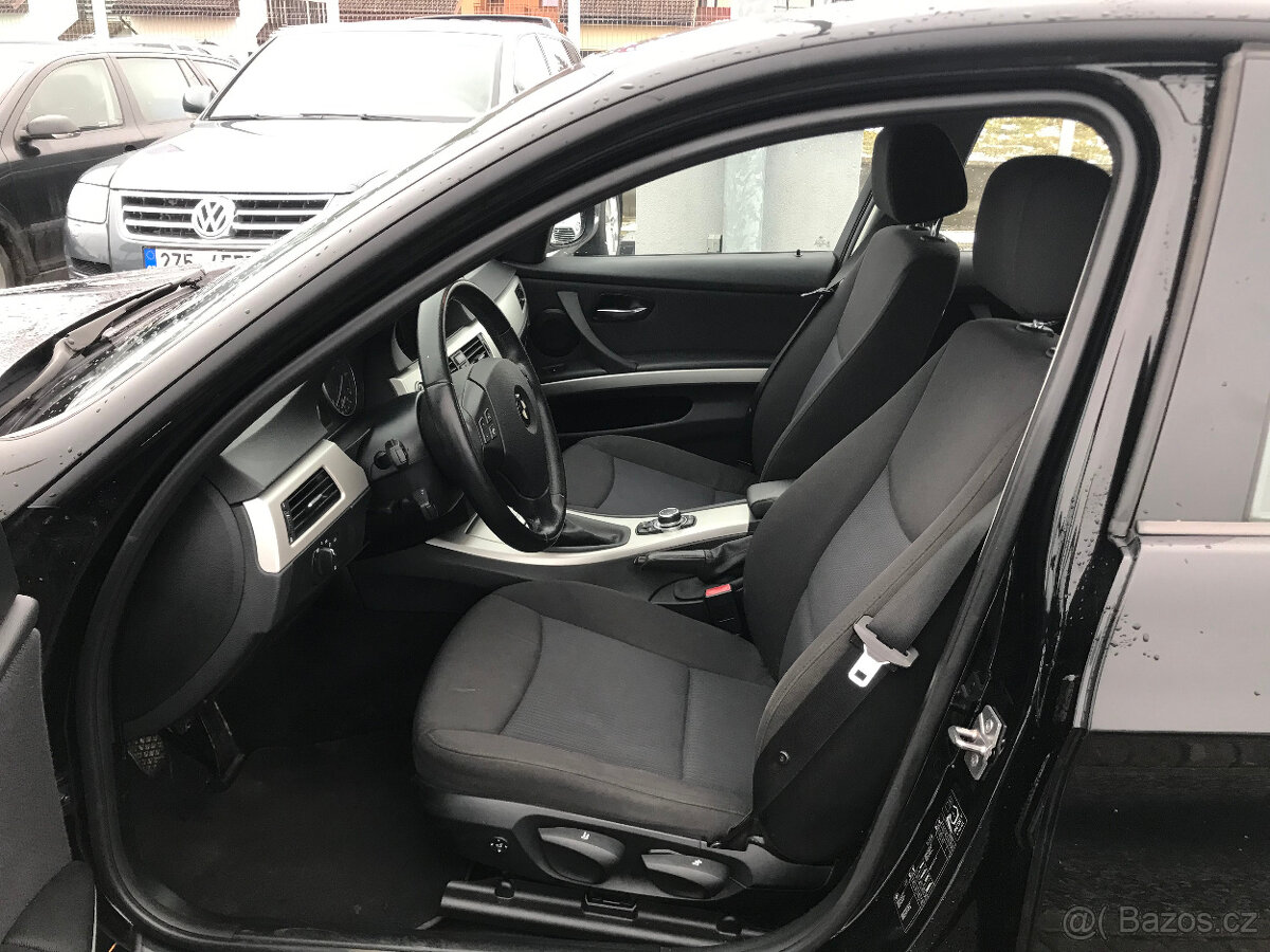 BMW Řada 3 2,0 Touring,Velký servis 35000,- - 3